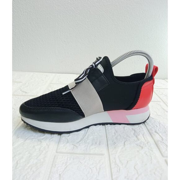 Steve Madden Women's Antics ANTI01AS1 Black Red Sneaker Shoes Size 7 M - Picture 3 of 8